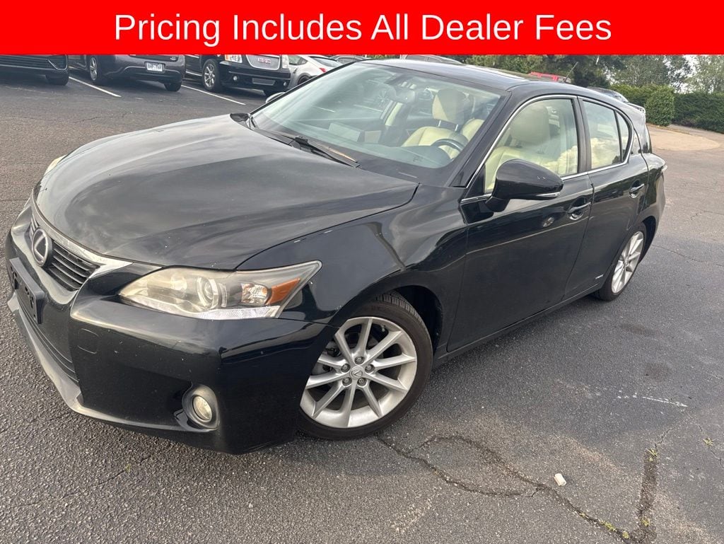 2013 Lexus CT 200h 200h's photo