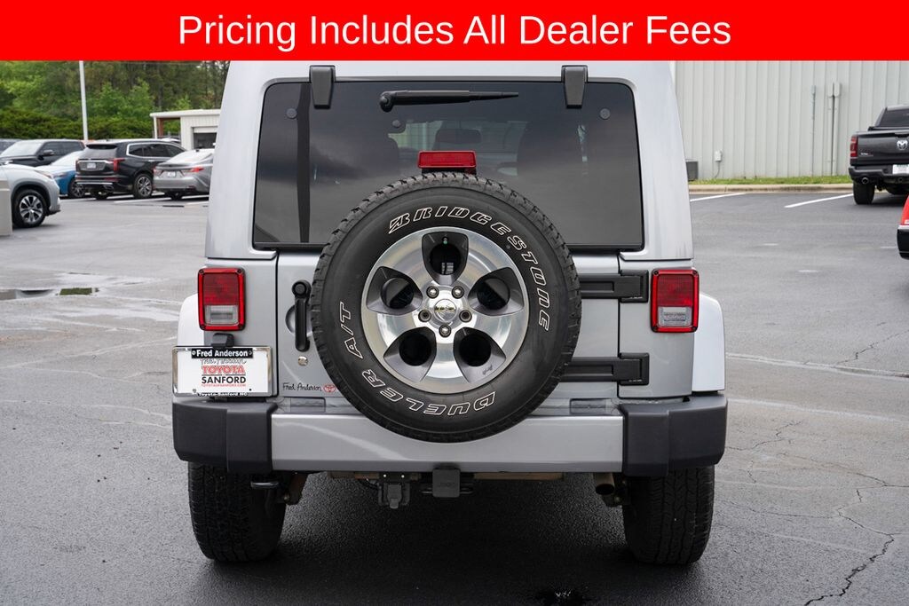 Used 2017 Jeep Wrangler JK Unlimited Unlimited Sahara SUV