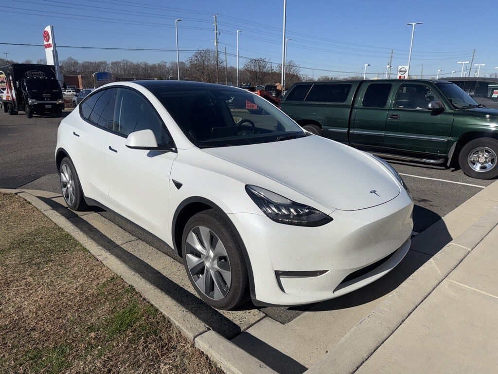 Used 2022 Tesla Model Y Long Range SUV
