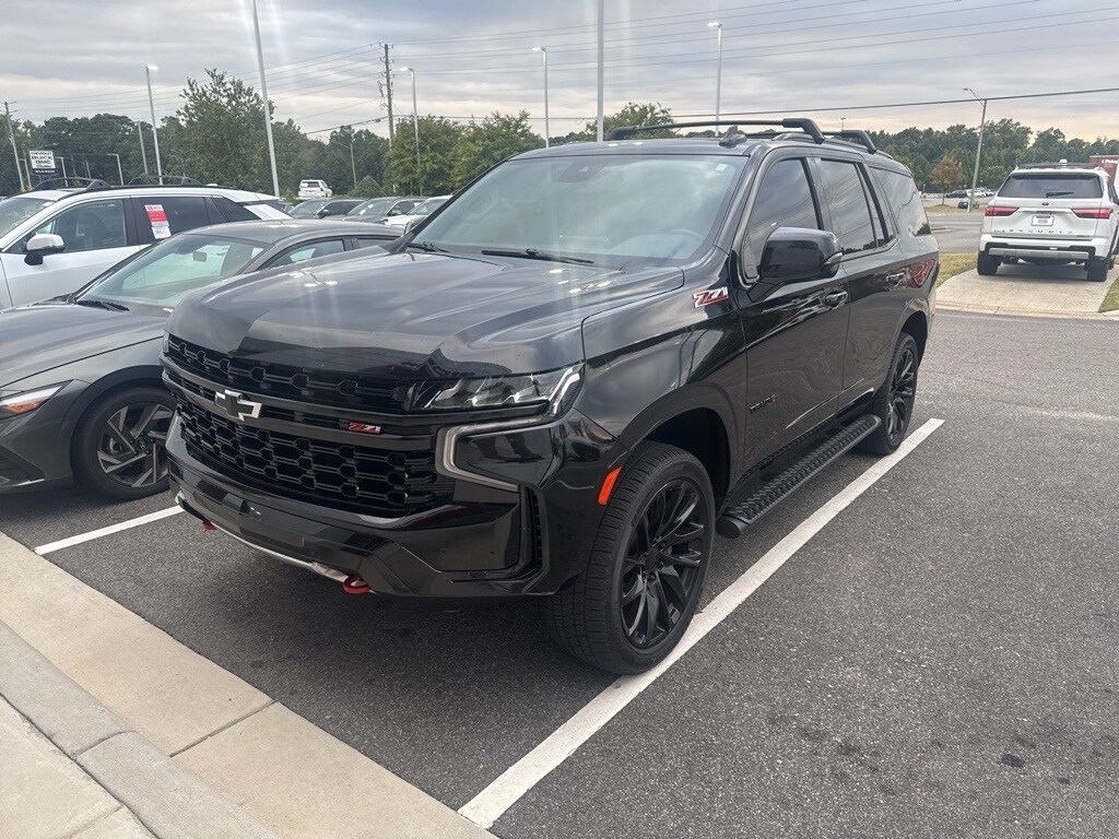 2024 Chevrolet Tahoe Z71 photo 2