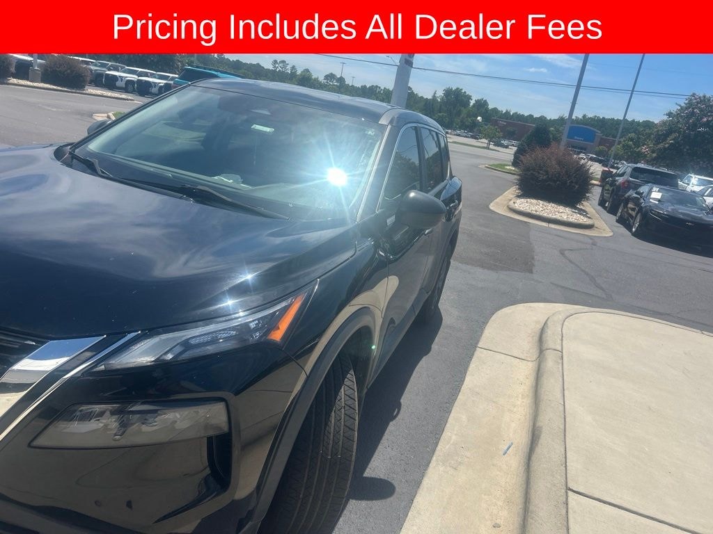 Used 2023 Nissan Rogue S SUV
