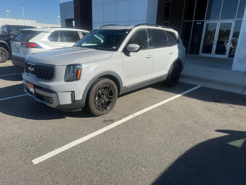 2023 Kia Telluride X-Line photo 2