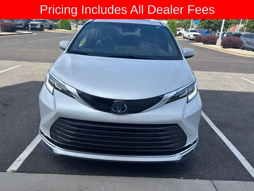 Used 2025 Toyota Sienna Limited Van Passenger Van