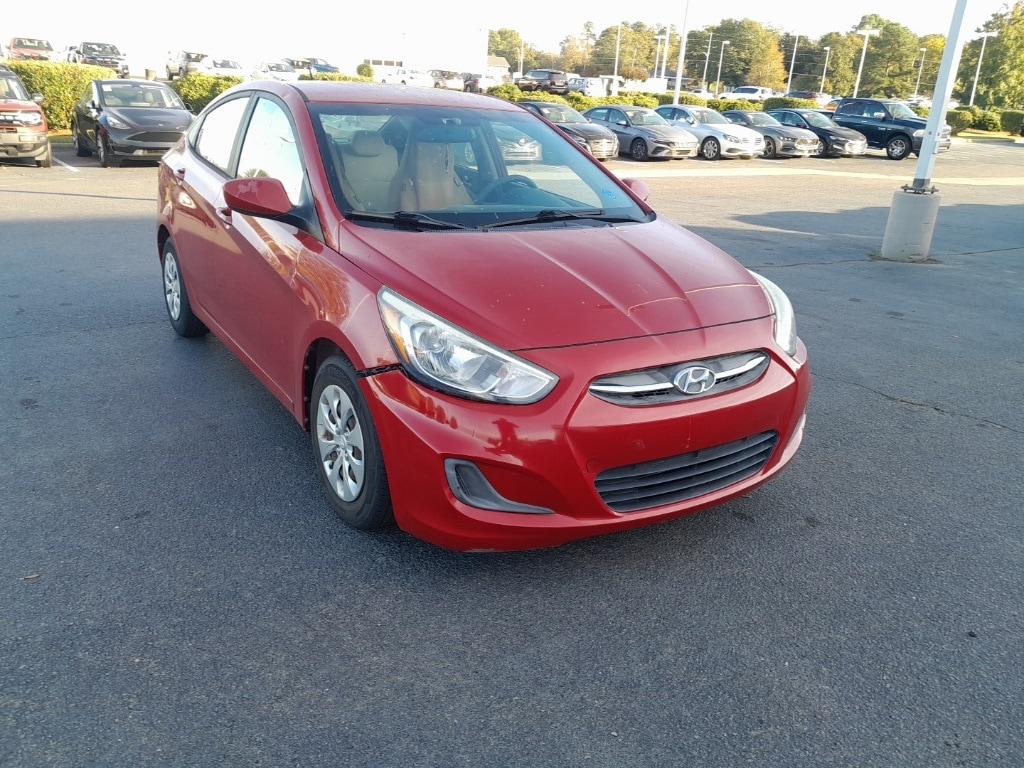 Used 2016 Hyundai Accent SE with VIN KMHCT4AE2GU106227 for sale in Sanford, NC