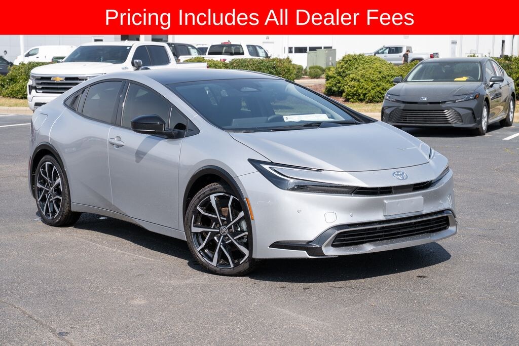 New 2025 Toyota Prius Plug-in Hybrid XSE Hatchback