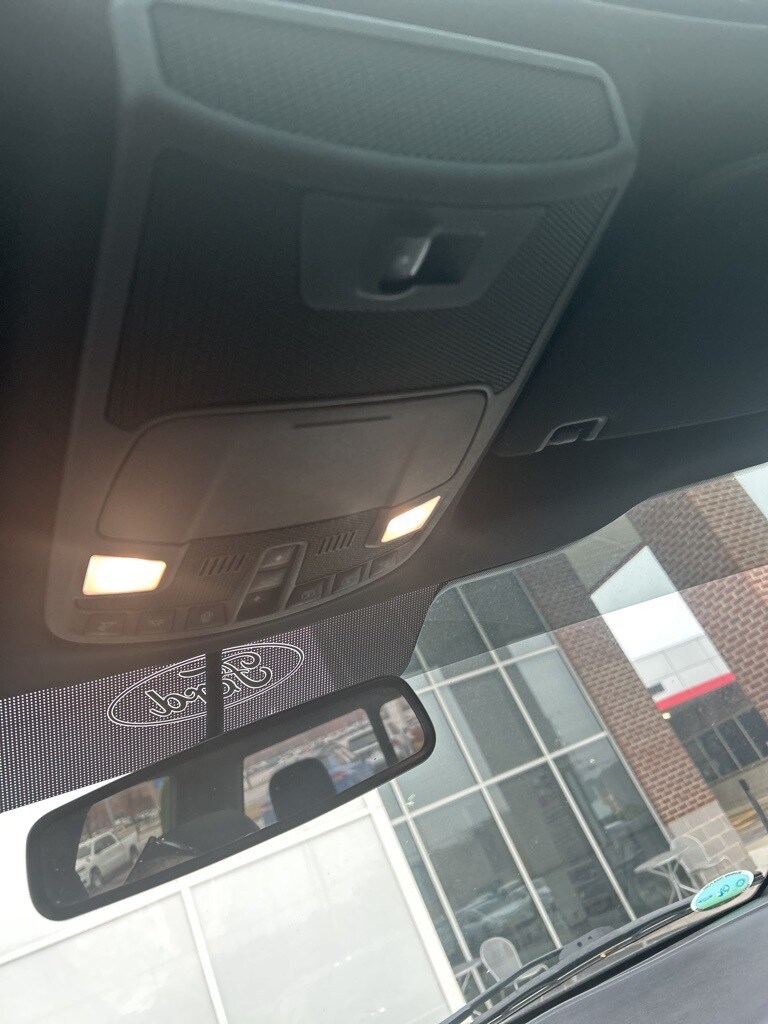 2018 Ford F-150 XLT photo 2