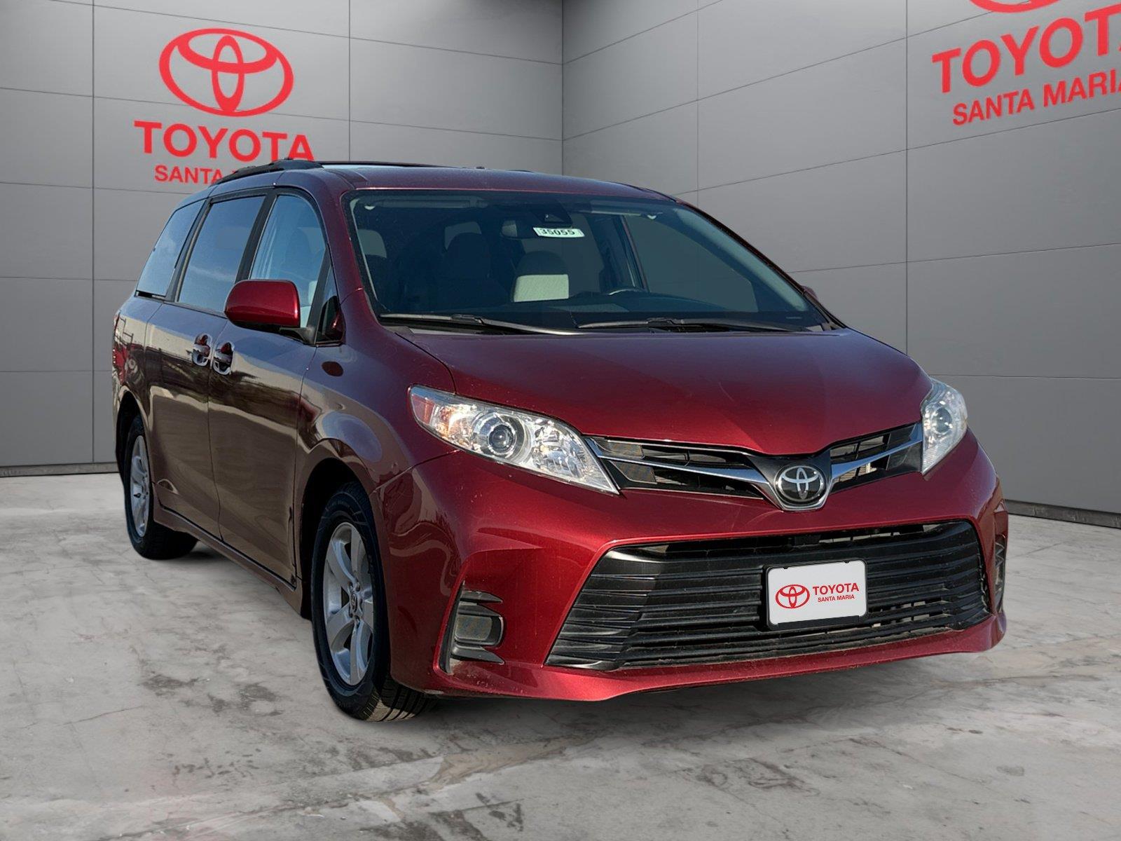 2020 Toyota Sienna LE