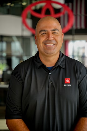 Staff member Daniel Limon from ID_389cf0c385f2