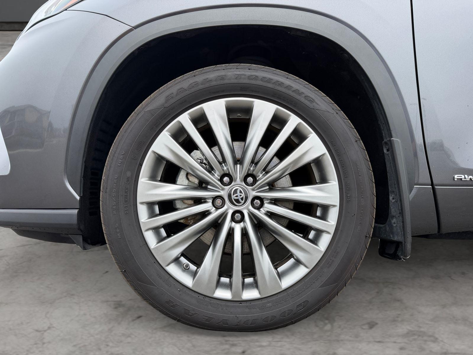 2024 Toyota Highlander Platinum - Photo 8