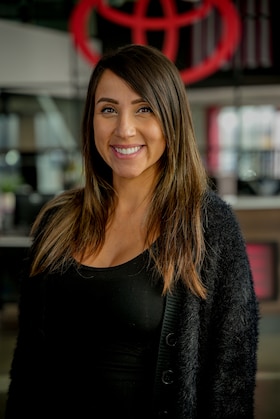 Staff member Michelle Osuna from ID_ca324d691ae5