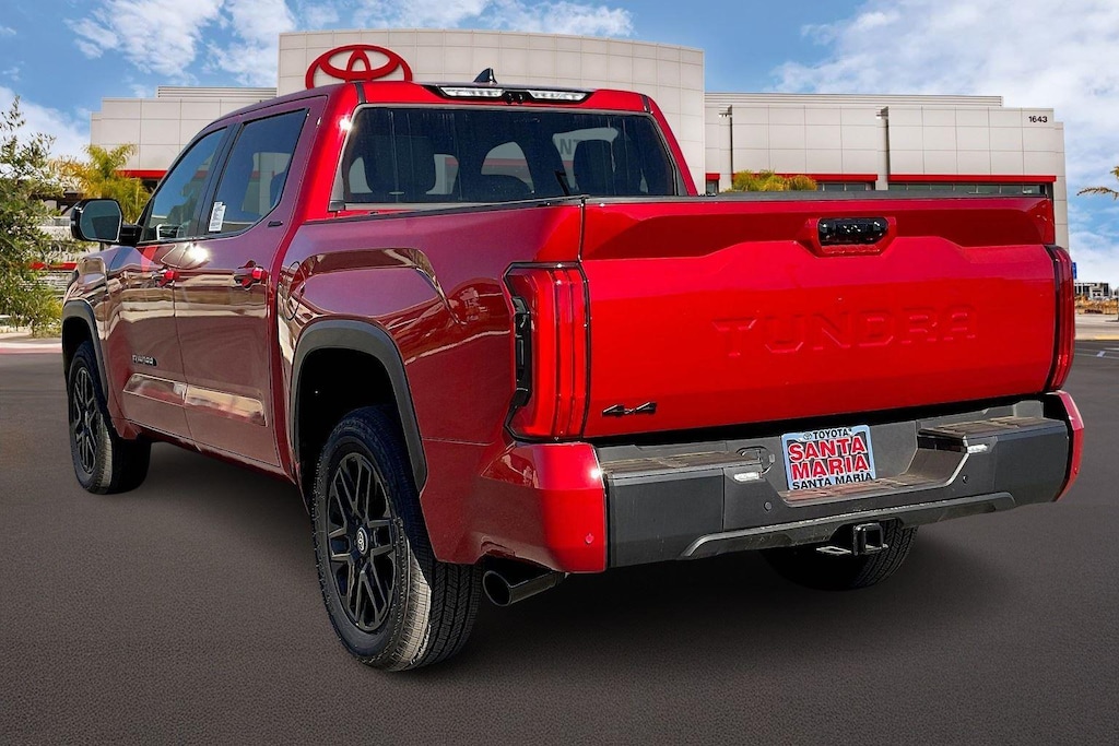 New 2026 Toyota Tundra Limited LIMITED CREWMAX 5.5