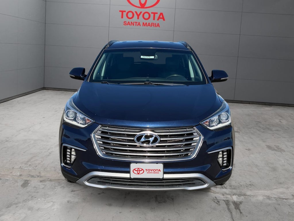 Used 2017 Hyundai Santa Fe SE SUV