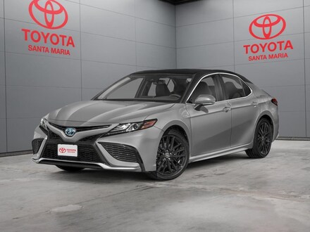 2021 Toyota Camry Hybrid XSE Sedan