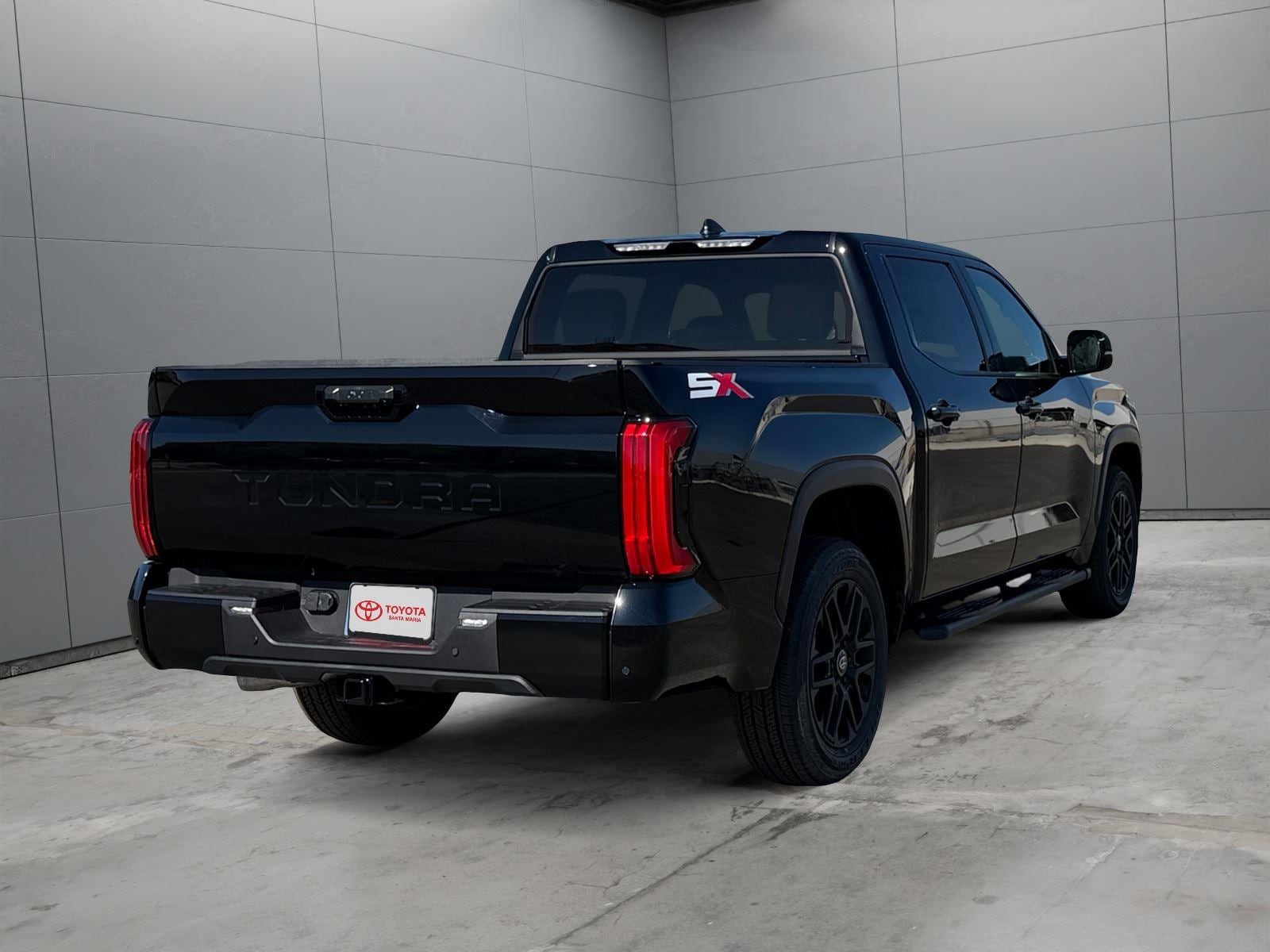2026 Toyota Tundra SR5 - Photo 11