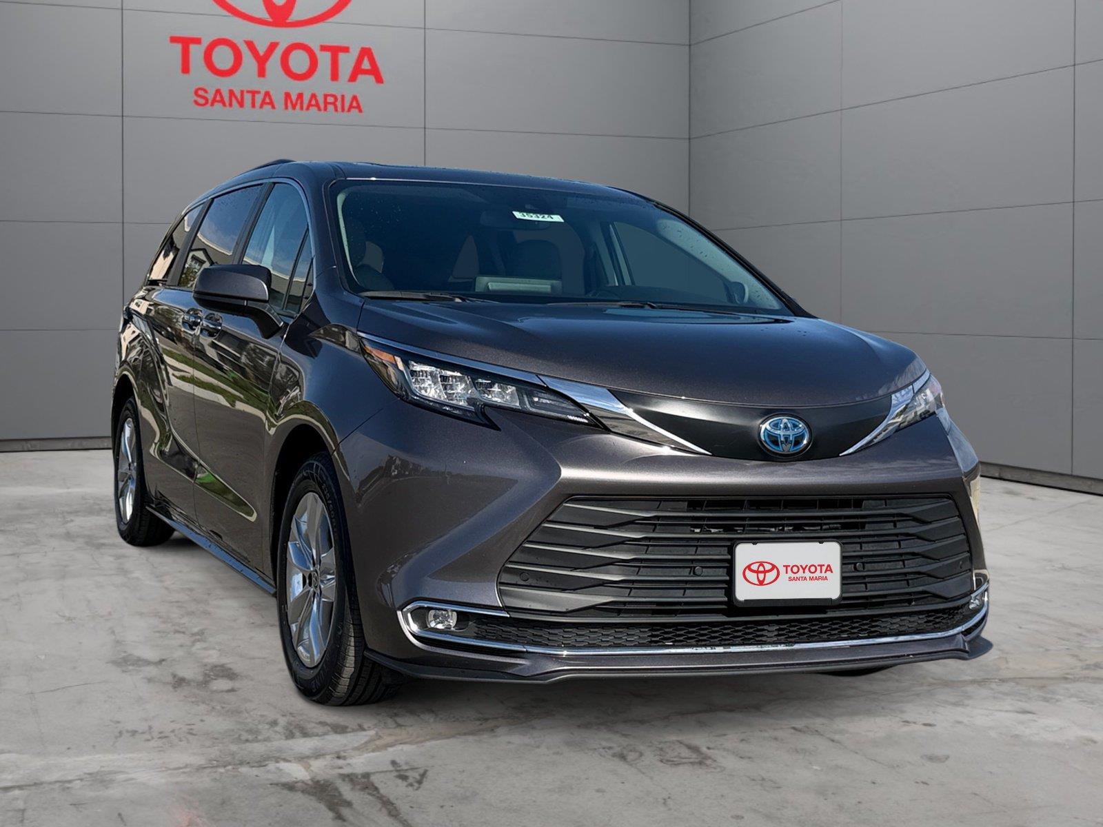 2023 Toyota Sienna XLE