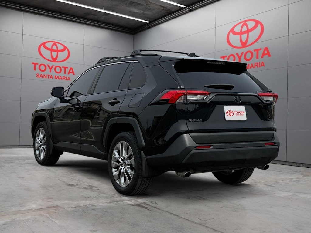 Used 2022 Toyota RAV4 XLE Premium SUV