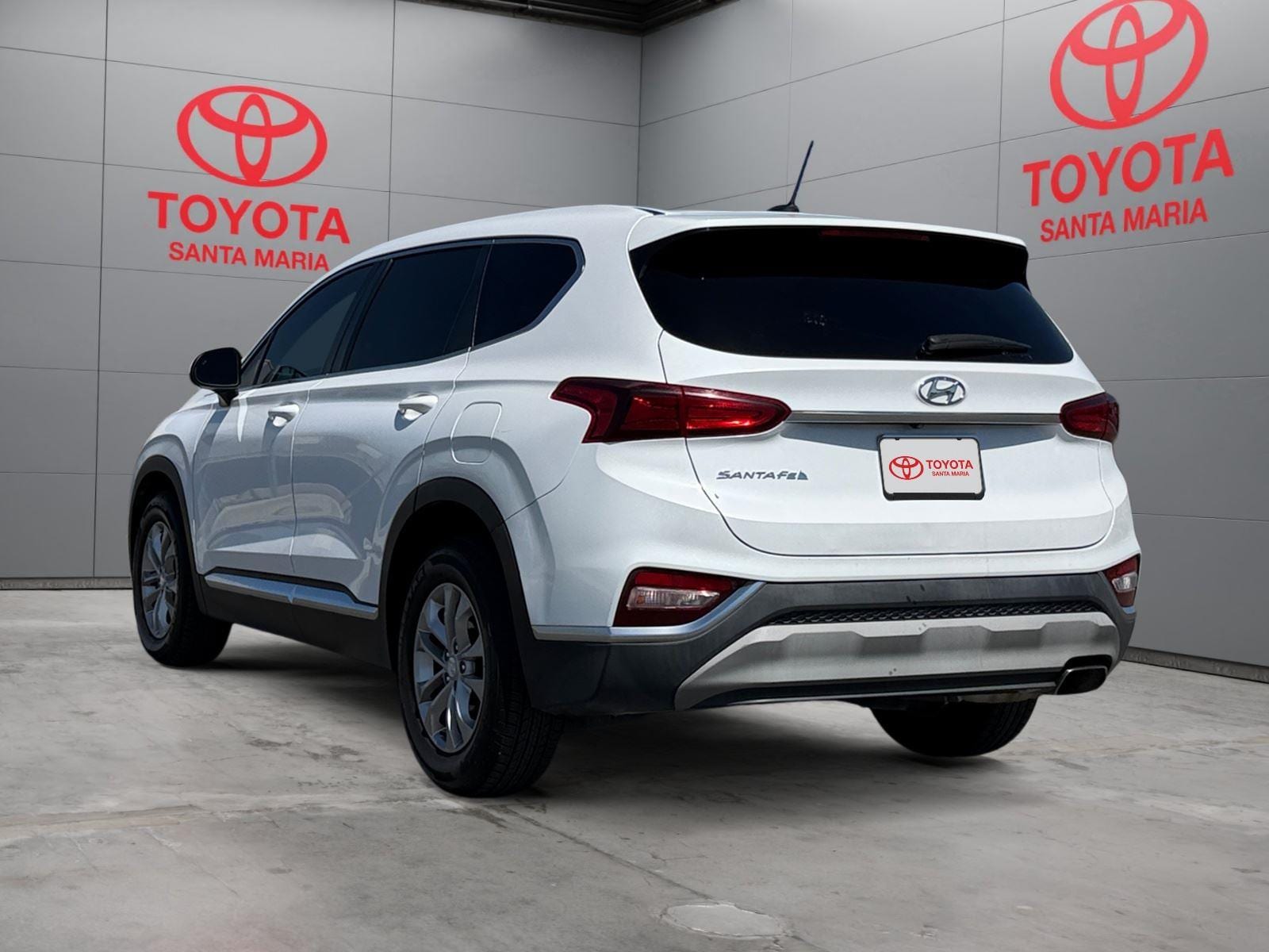 Used 2019 Hyundai Santa Fe SE with VIN 5NMS23AD9KH099006 for sale in Santa Maria, CA