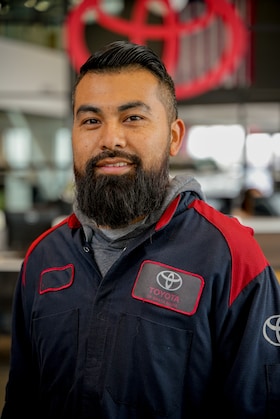 Staff member Pablo Lopez-Salazar from ID_389cf0c385f2