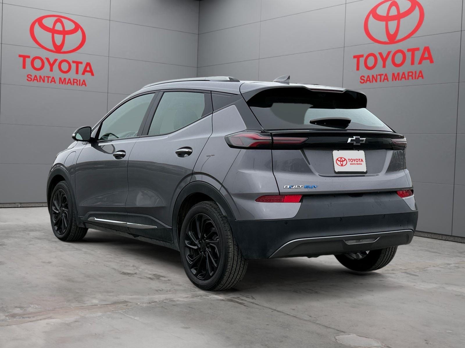 Used 2023 Chevrolet Bolt EUV Premier with VIN 1G1FZ6S08P4102674 for sale in Santa Maria, CA