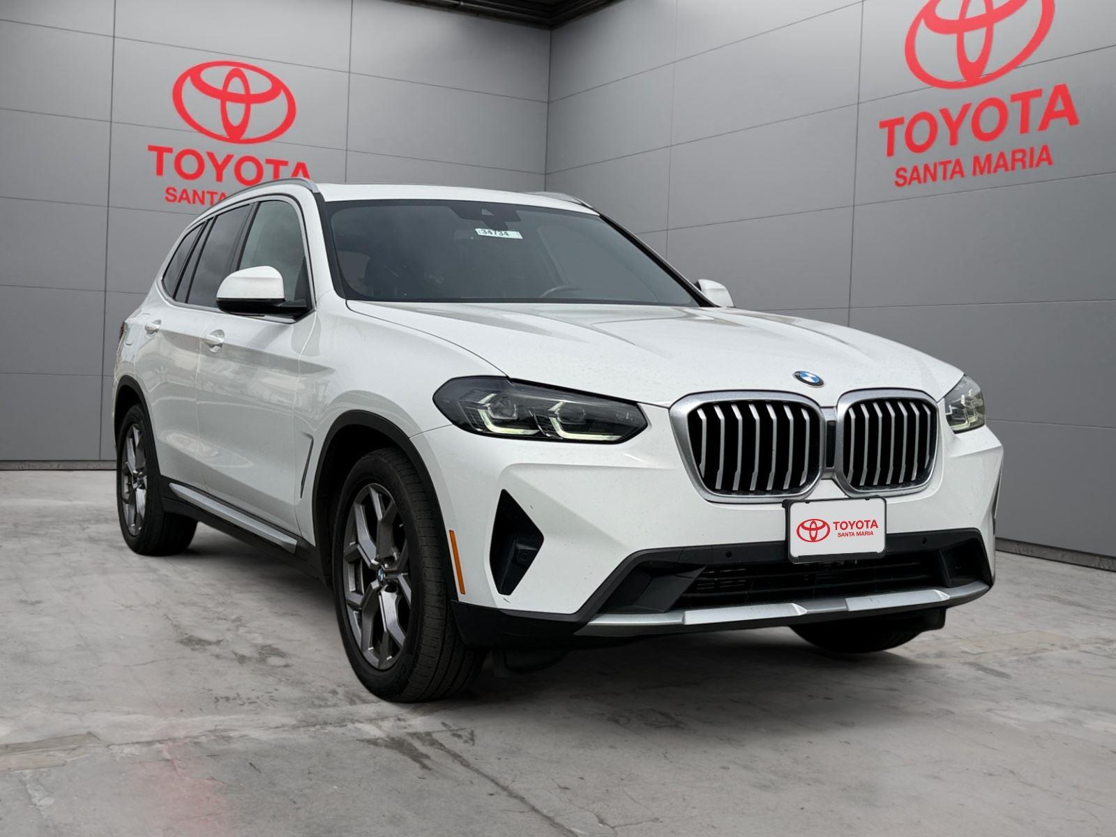 2022 BMW X3 sDrive30i's photo