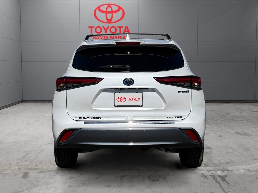 Used 2023 Toyota Highlander Hybrid Limited SUV