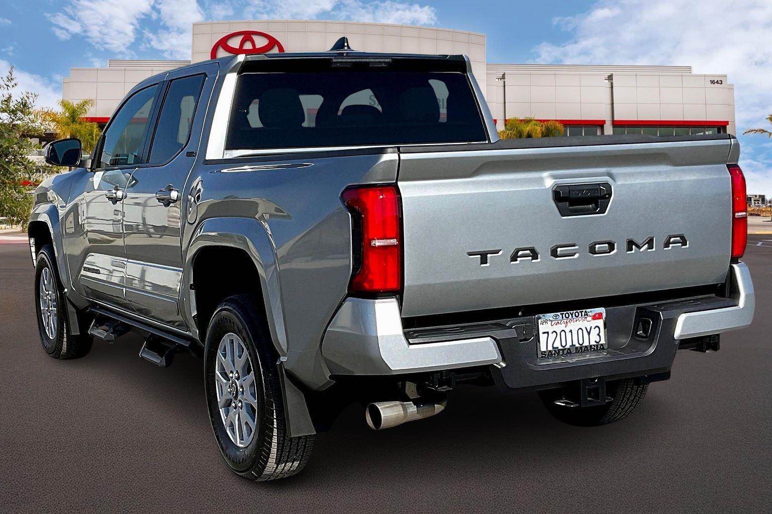 2024 Toyota Tacoma SR5 photo 2