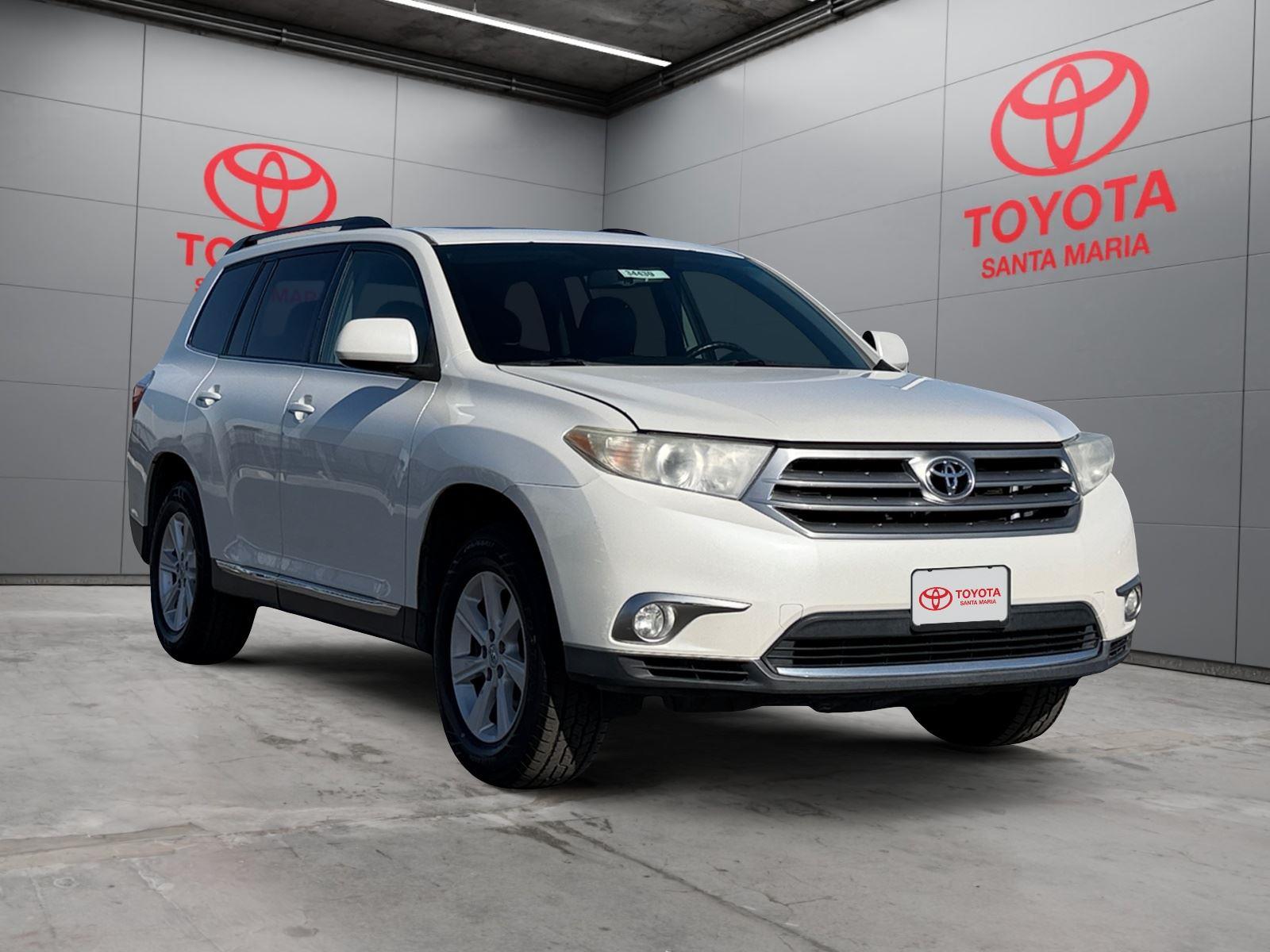 2011 Toyota Highlander SE