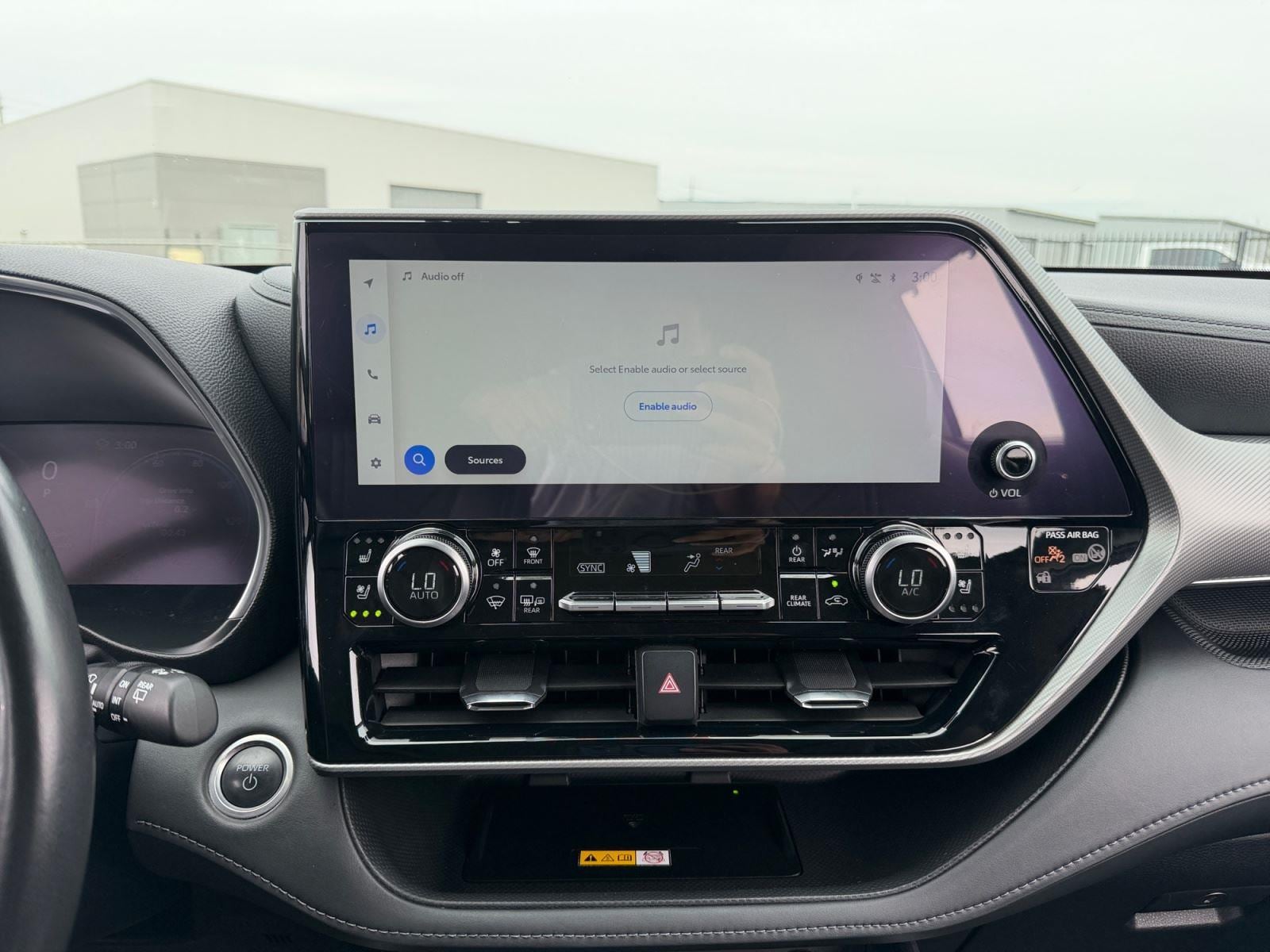 2024 Toyota Highlander Platinum - Photo 6