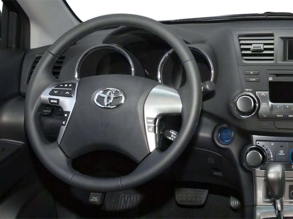 Used 2013 Toyota Highlander Hybrid Limited V6 SUV