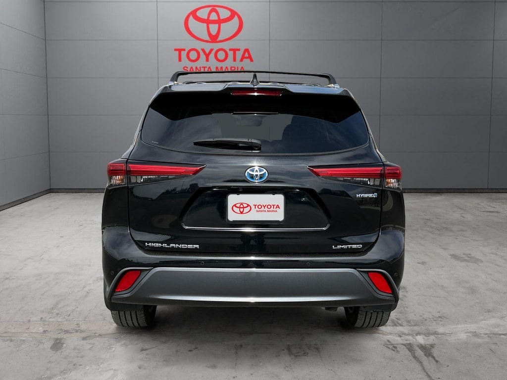 Used 2022 Toyota Highlander Hybrid Limited SUV