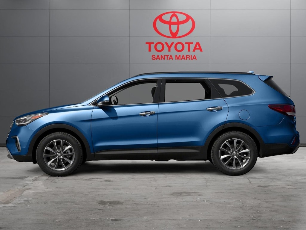 Used 2017 Hyundai Santa Fe SE SUV