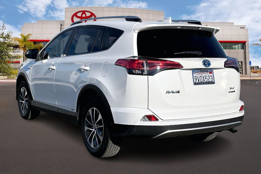 Used 2016 Toyota RAV4 Hybrid XLE SUV
