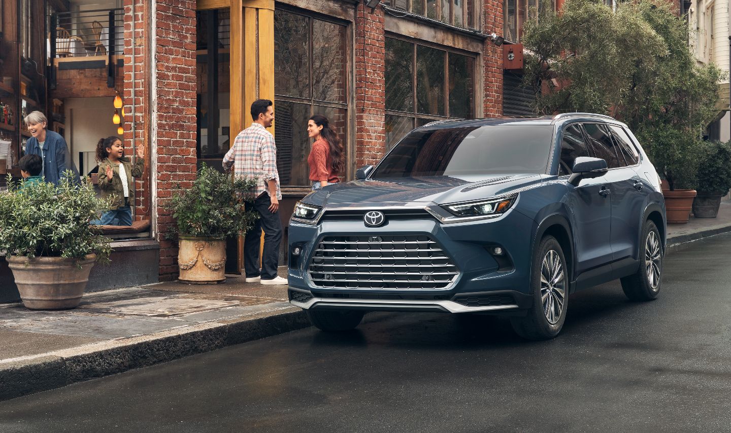 2026 Toyota Grand Highlander Hybrid Exterior