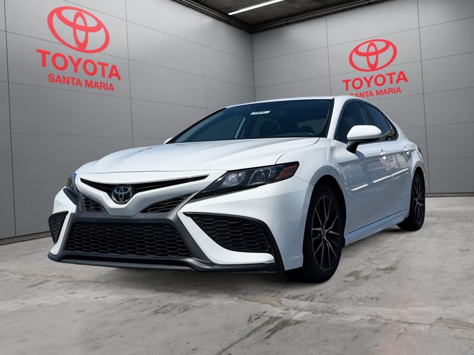 2022 Toyota Camry Sedan 