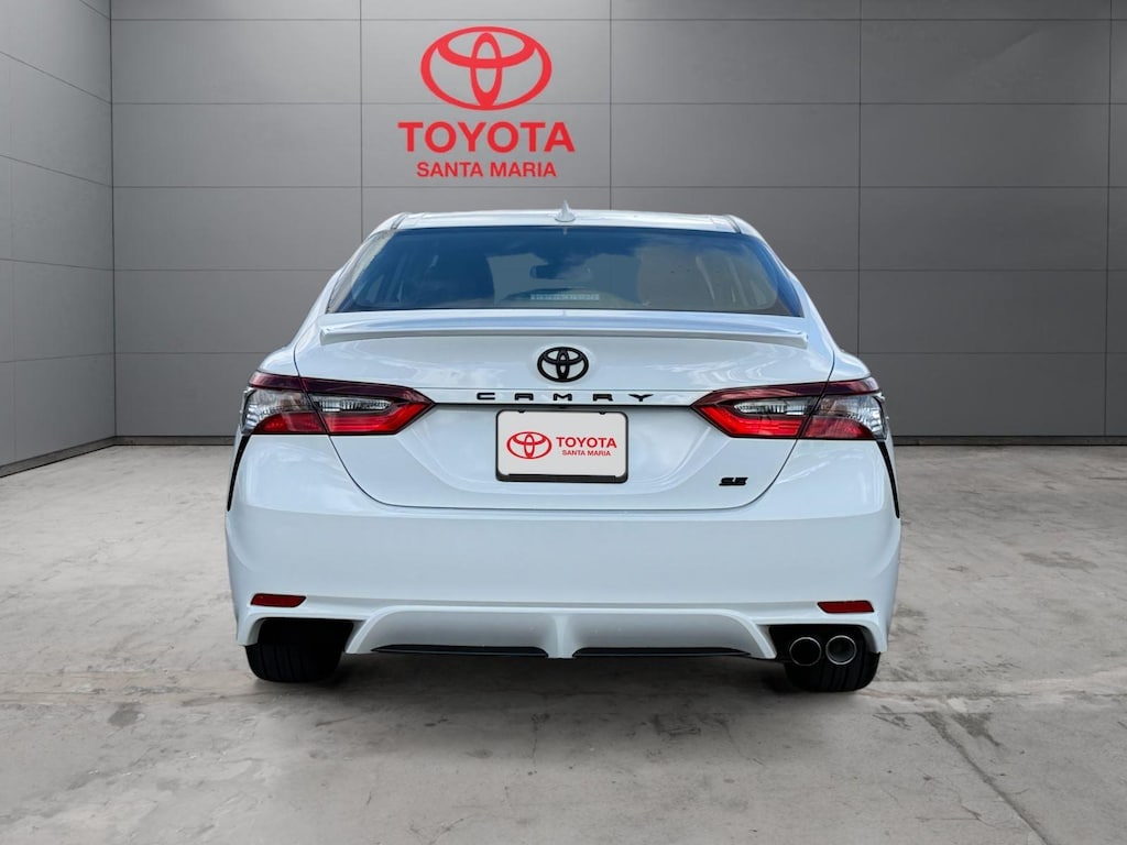 Used 2024 Toyota Camry SE Sedan