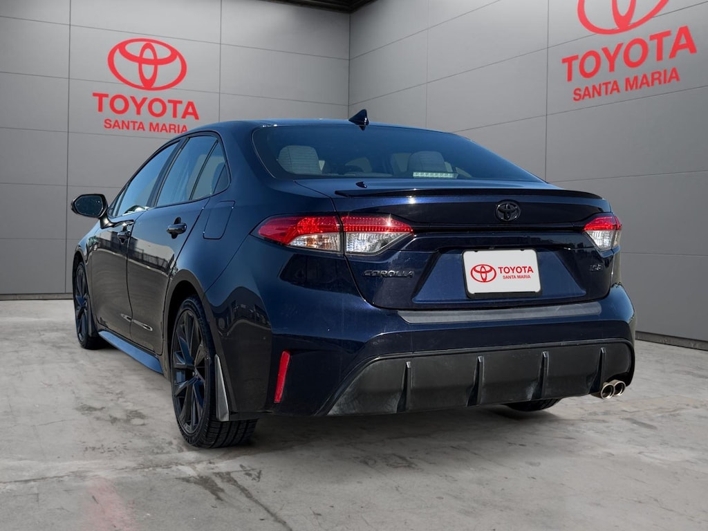Used 2023 Toyota Corolla SE Sedan