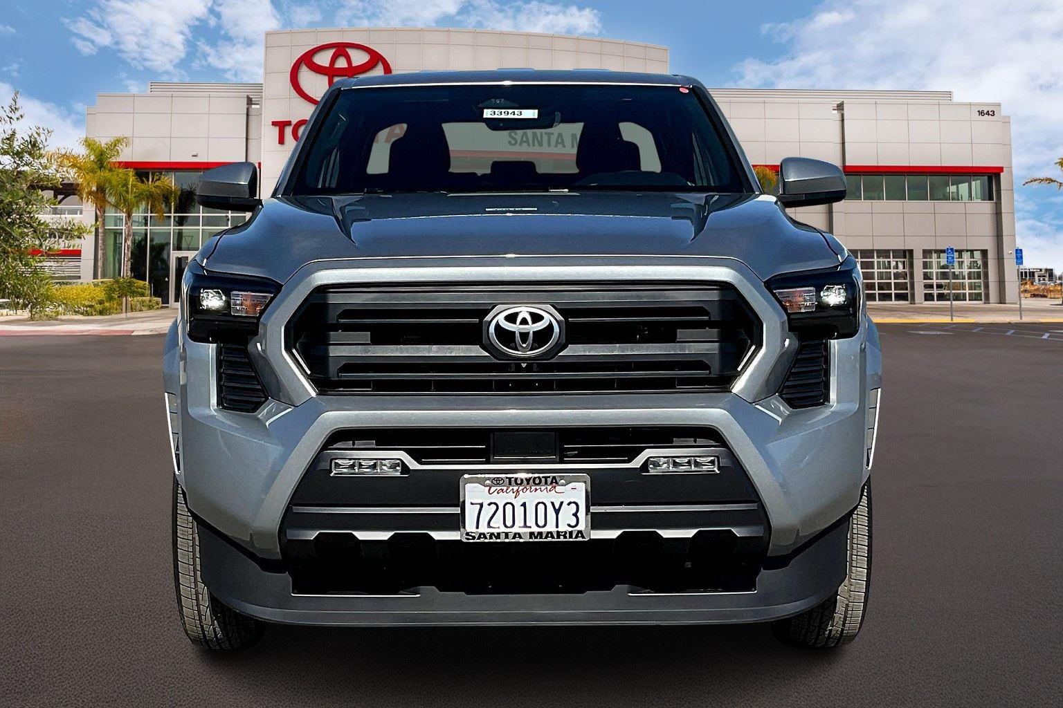 2024 Toyota Tacoma SR5 photo 3