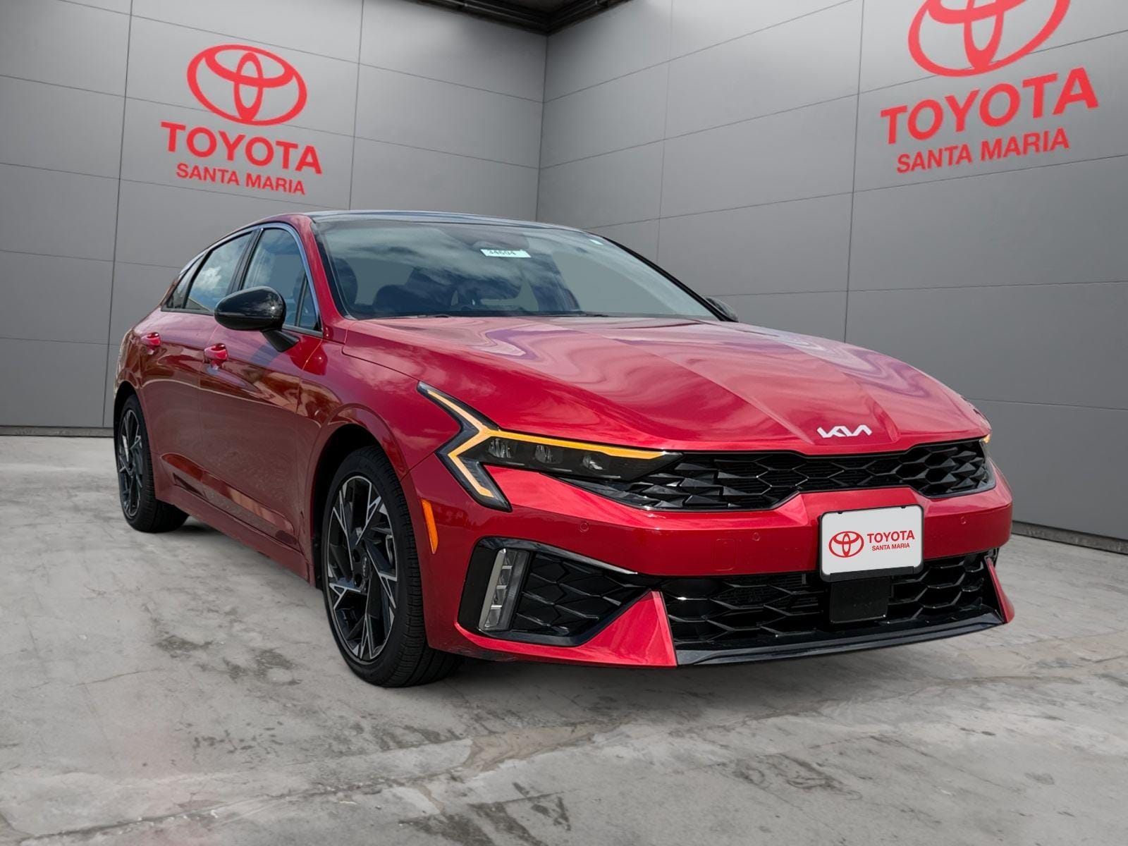 2025 Kia Optima GT-Line AWD's photo