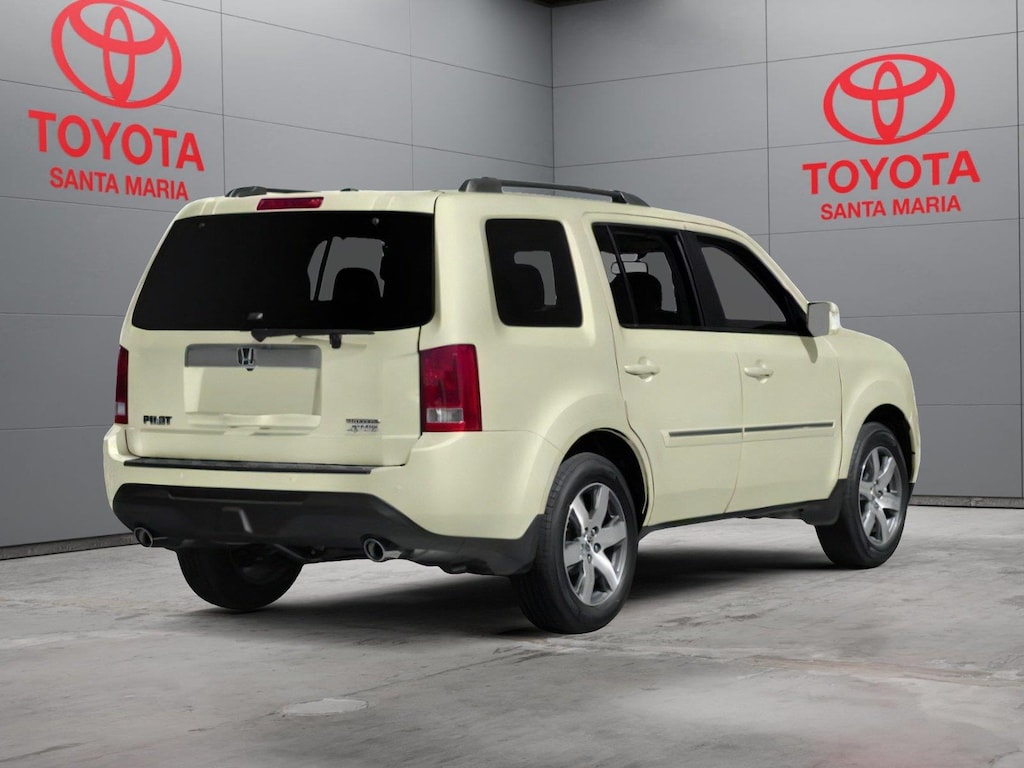 Used 2013 Honda Pilot Touring w/RES/Navi 4WD SUV
