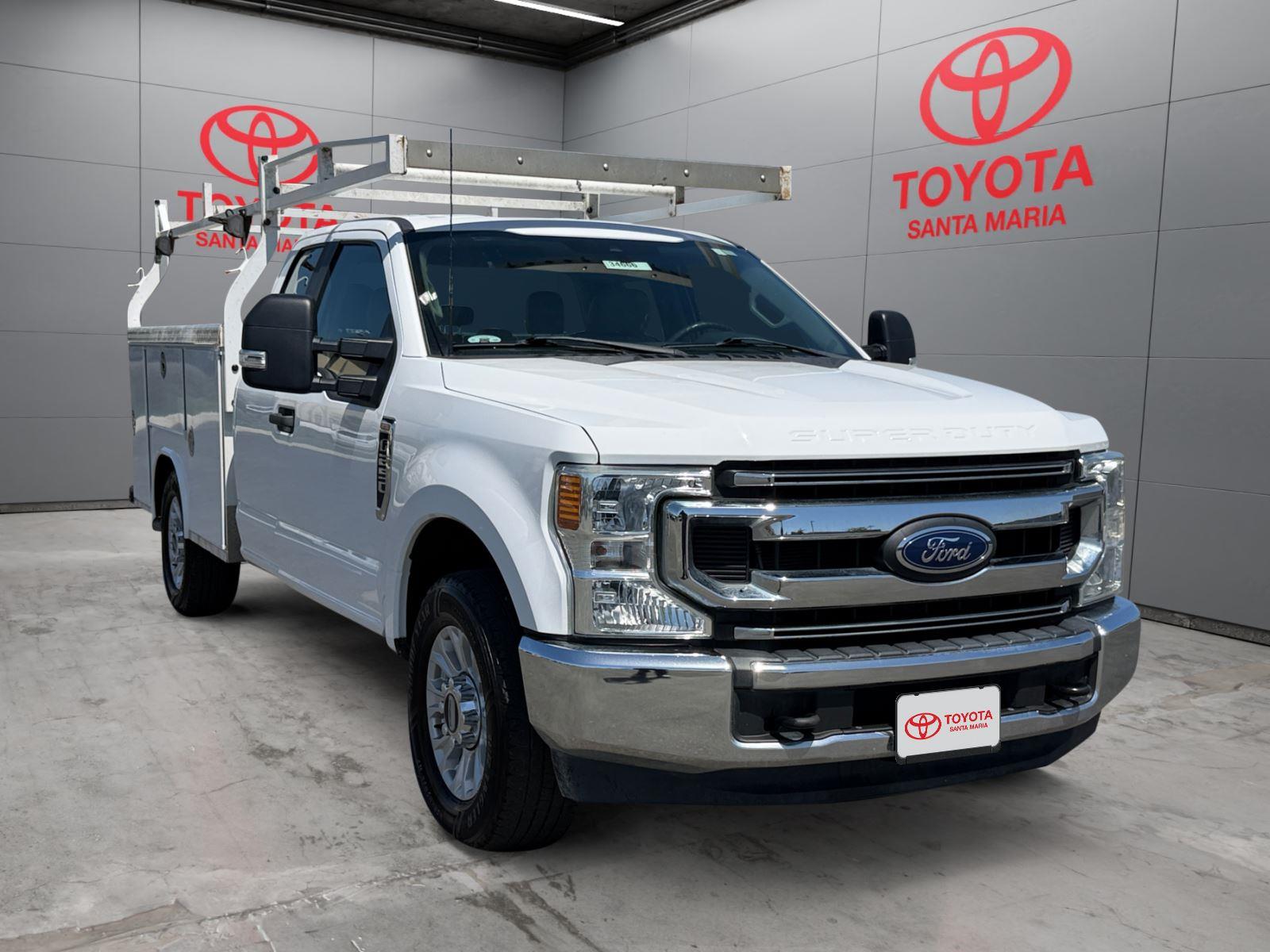2022 Ford F-250 XL SuperCab 8' Box's photo