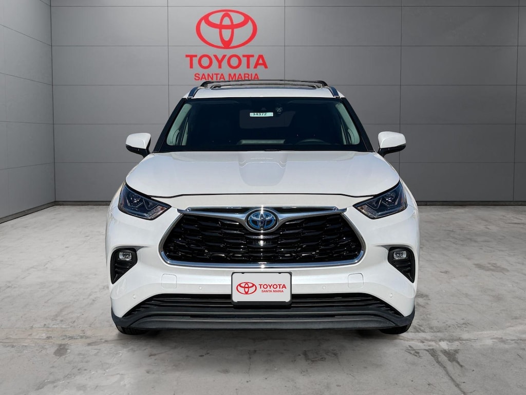Used 2023 Toyota Highlander Hybrid Limited SUV