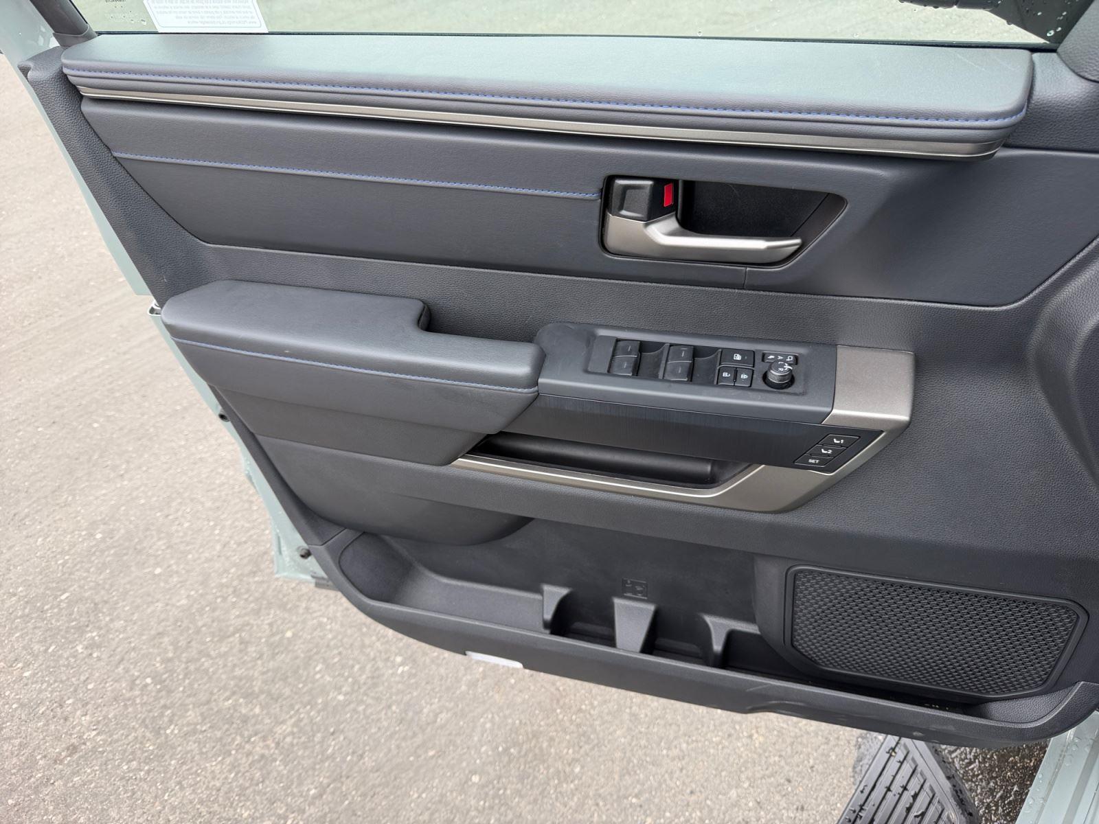 2026 Toyota Tundra Platinum - Photo 23