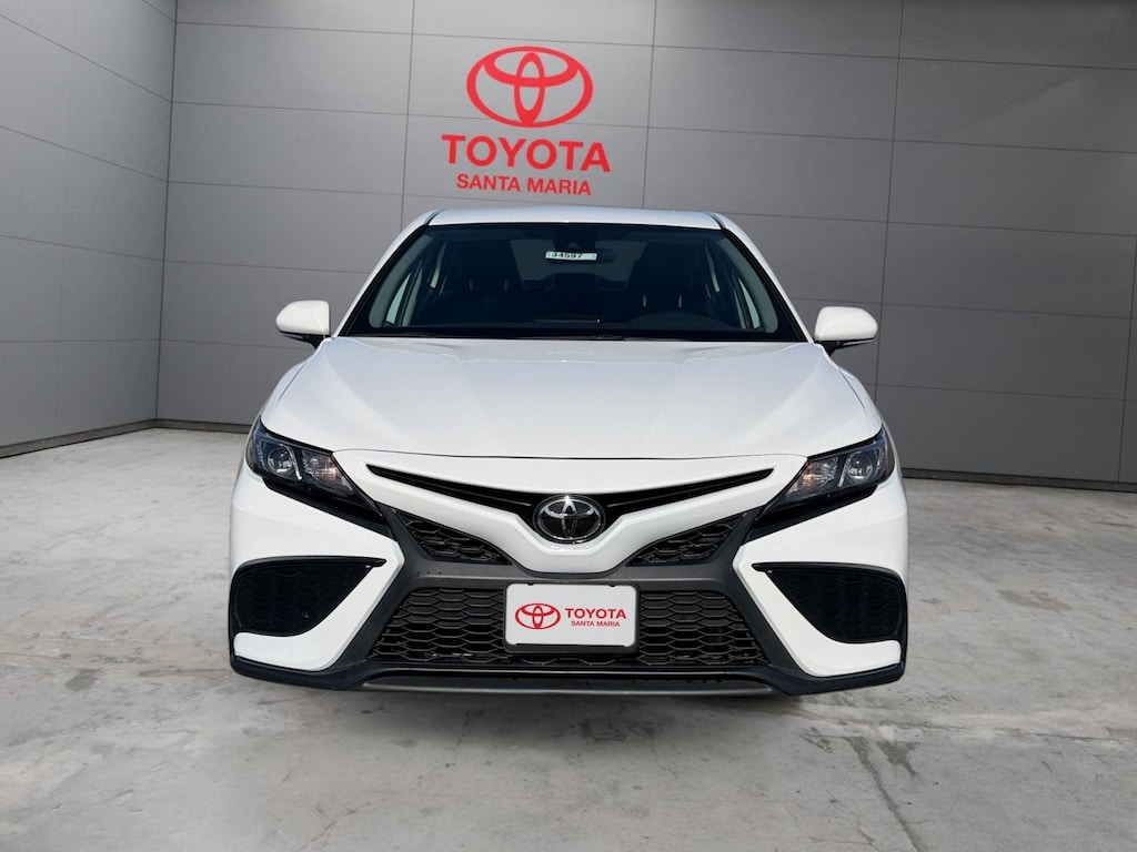 Used 2024 Toyota Camry SE Sedan