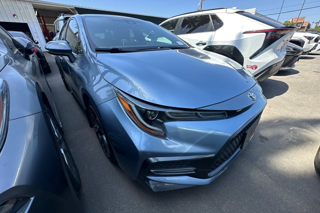 Used 2021 Toyota Corolla SE Sedan