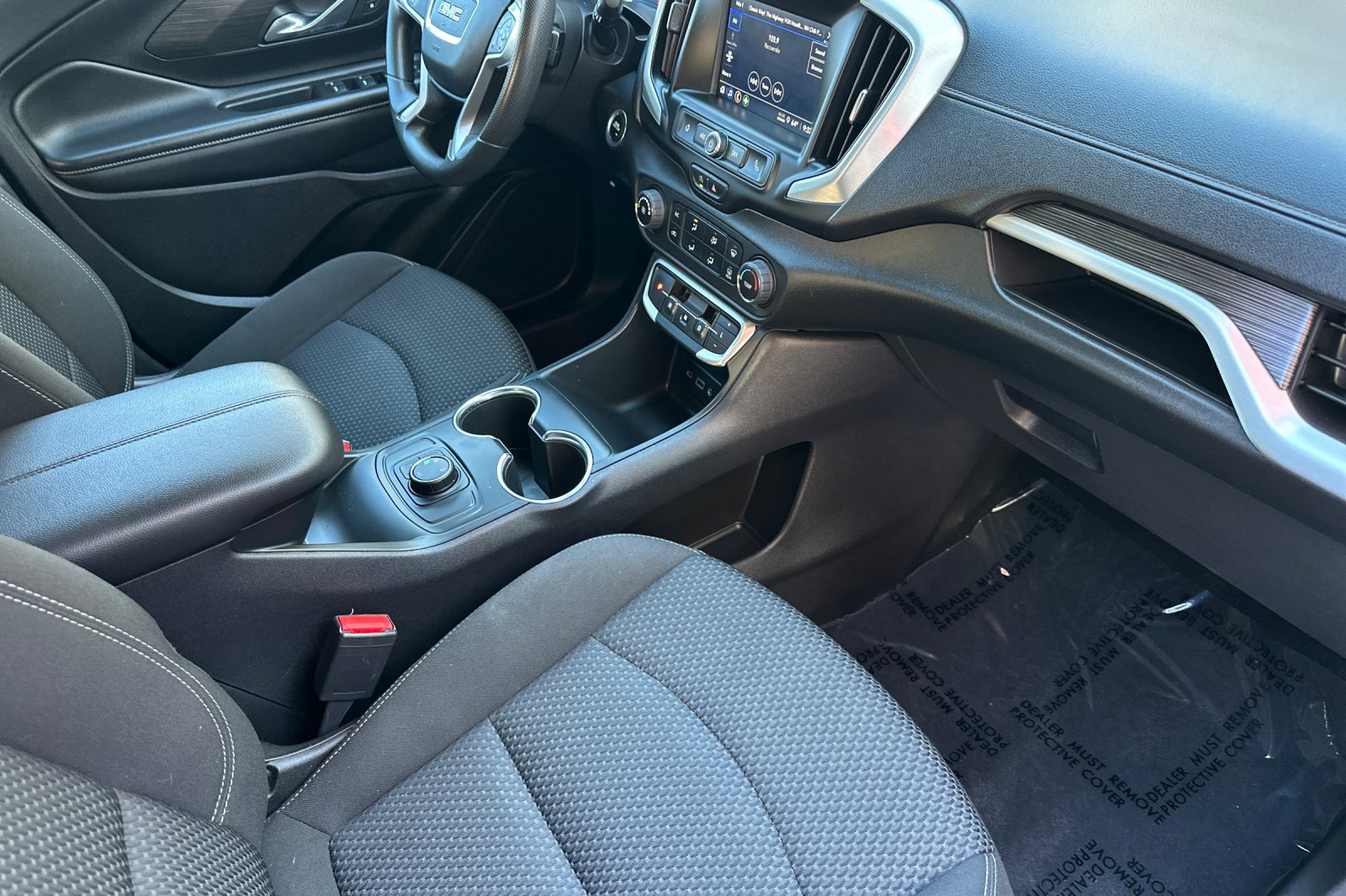 2024 GMC Terrain SLE - Photo 16