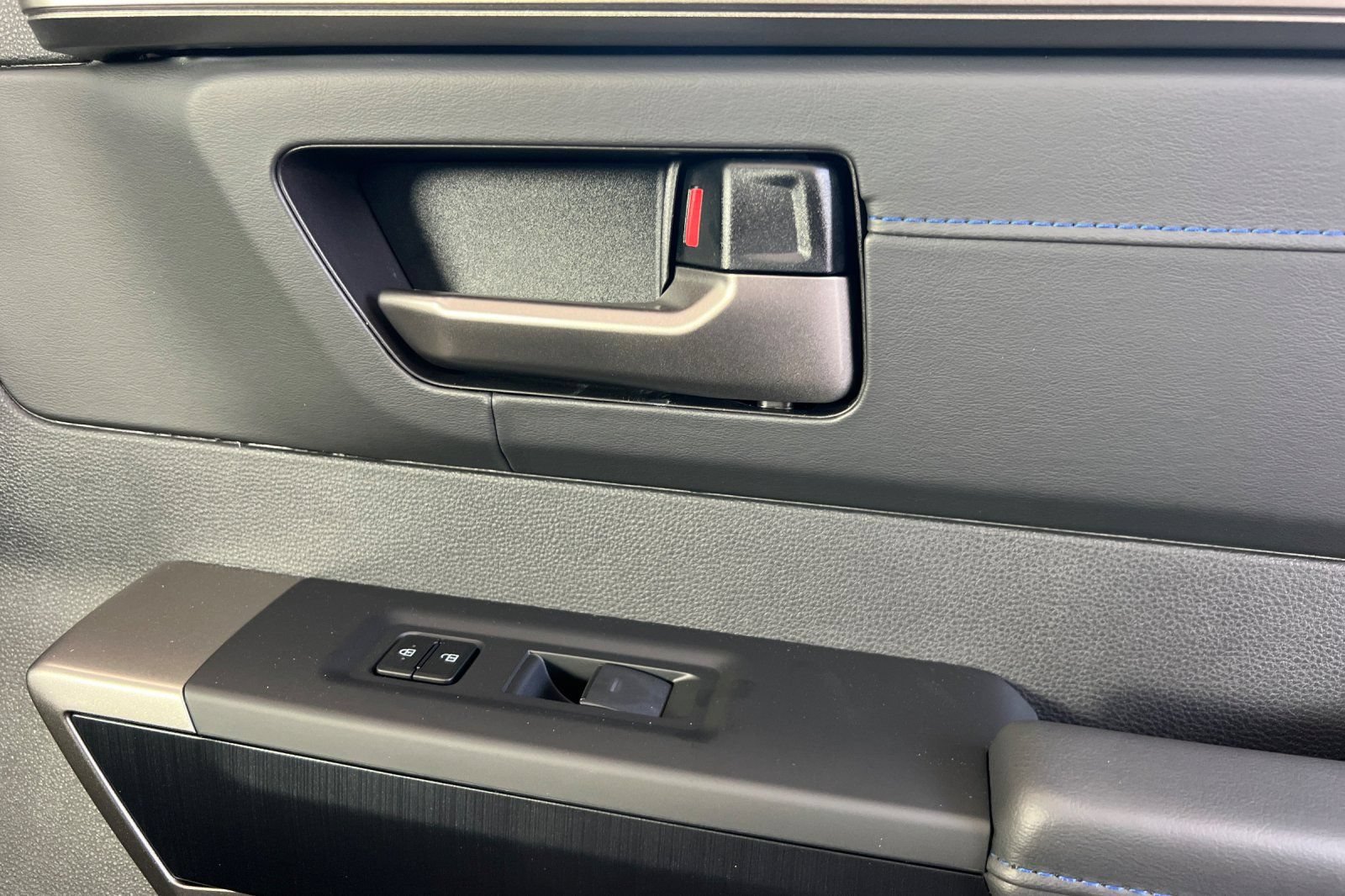 2026 Toyota Sequoia Platinum - Photo 20