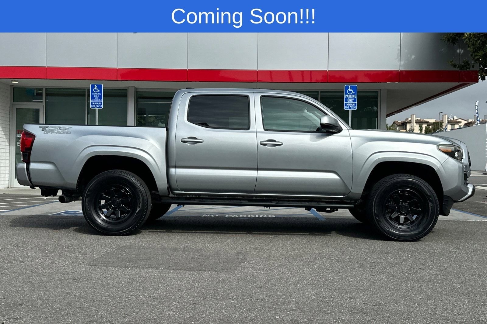 2023 Toyota Tacoma SR photo 2