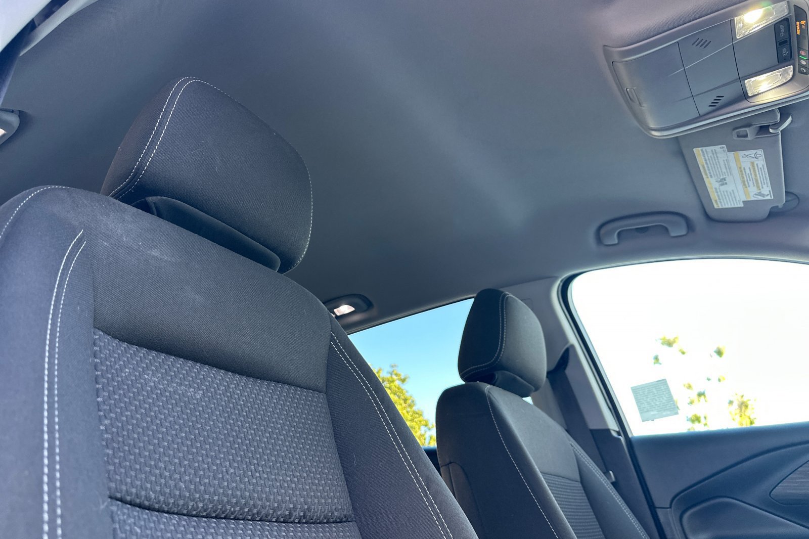 2024 GMC Terrain SLE - Photo 17