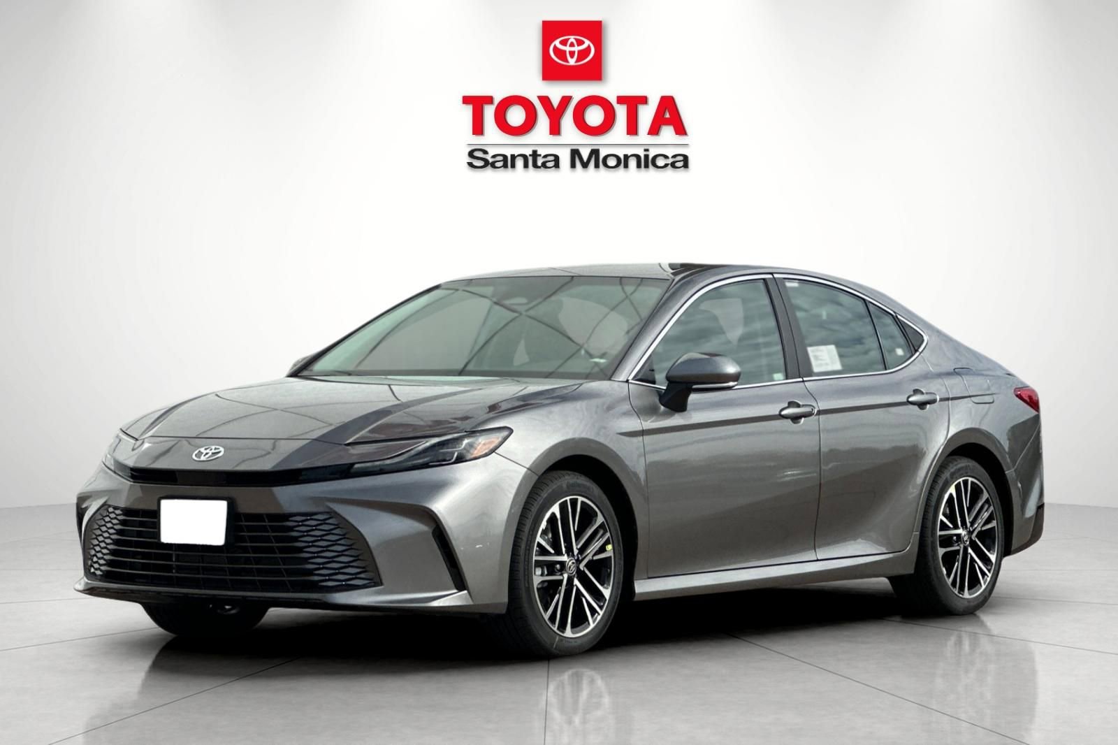 2026 Toyota Camry XLE photo 5