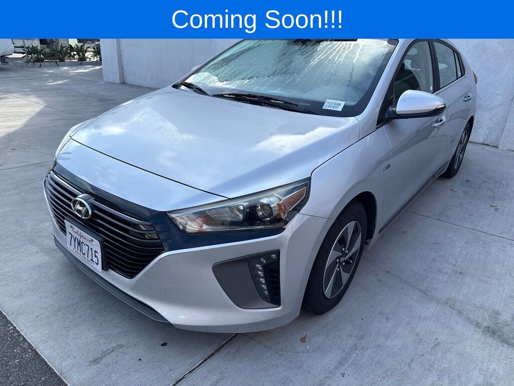 Used 2017 Hyundai Ioniq Hybrid SEL Hatchback